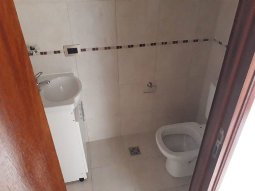 Imagen 7 de 13 de Departamento En Venta En La Plata