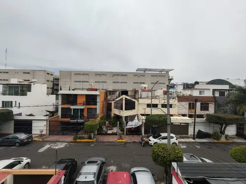 Casa Sola Con Departamento Independiente A Un Costado De Uvm Coyoacán