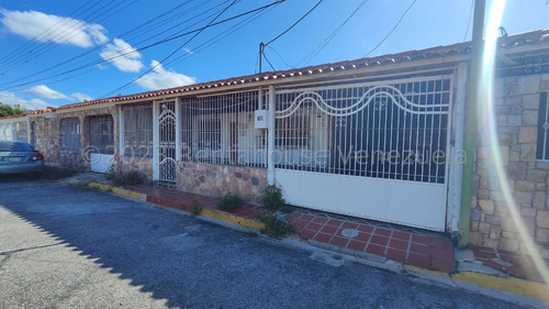 Casa En Venta Para Ti, Urb Valle Lindo Turmero 24-11820 @josbertscarvallo.rah