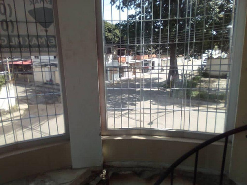 Imagen 13 de 14 de Se Alquila Local Comercial En Cagua 04145880139