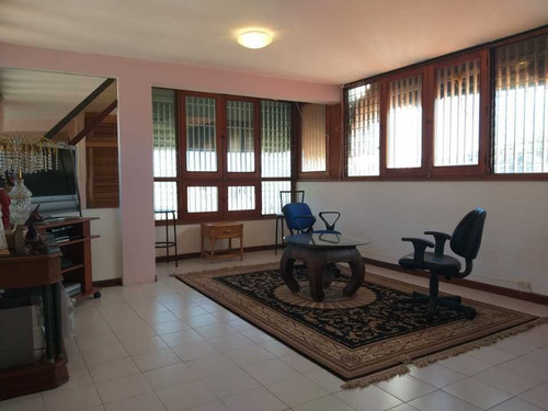 Imagen 30 de 30 de Vendo Casa 580mtrs2 5h+2s/5b+2s/4p Colinas De Tamanaco 9230