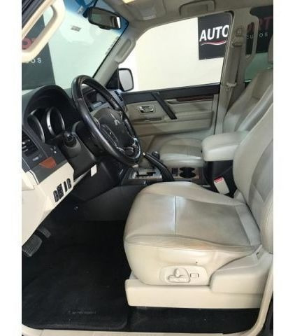 Mitsubishi Pajero Full Hpe 4x4 3.8