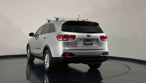 Imagen 4 de 15 de 120094 - Kia Sorento 2016 Con Garantía