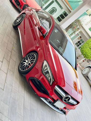 Mercedes-Benz Clase CLA 2.0 45 Amg At