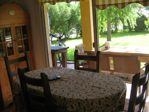 Imagen 3 de 7 de Venta-alquiler Casa En Las Las Glorietas Alquiler /venta