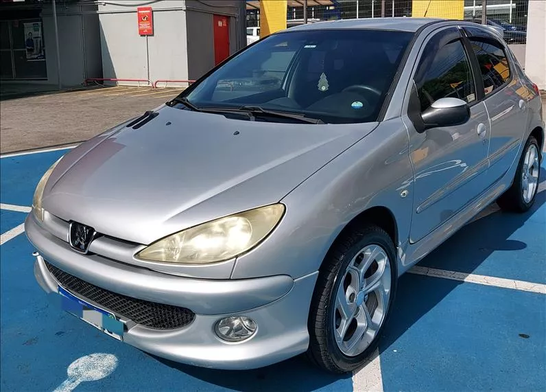 Peugeot 206 1.6 Feline 16v