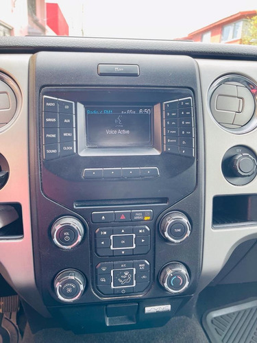 Imagen 9 de 15 de Ford Lobo 3.7 V6 Super Cab Lujo Rines Especial Edition