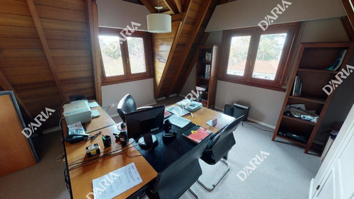 Libertador Al Rio, Chalet Sobre 2100mts. De Lote.