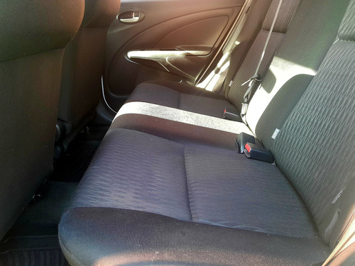 Toyota Etios 1.5 Sedan X