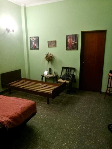 Imagen 7 de 9 de Casa De 3 Ambientes Con Departamento