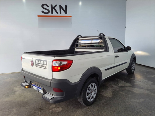 Imagem 4 de 6 de Fiat Strada 1.4 Mpi Hard Working Cs 8v Flex 2p Manual