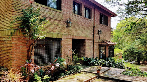 Imagen 24 de 30 de Tres Grandes Lotes En Venta Con Casa Y Pileta En San Isidro