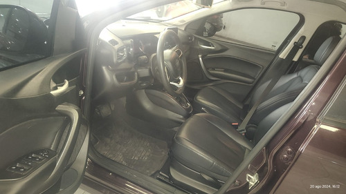 Fiat Cronos 1.8 16v Precision At6 Pack Premium