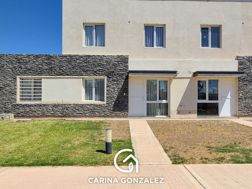 Venta Casa 2 Dormitorios Barrio Cerrado Cipolletti Río Negro