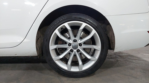 Audi A4 2.0 TFSI SELECT S-TRONIC QUATTRO