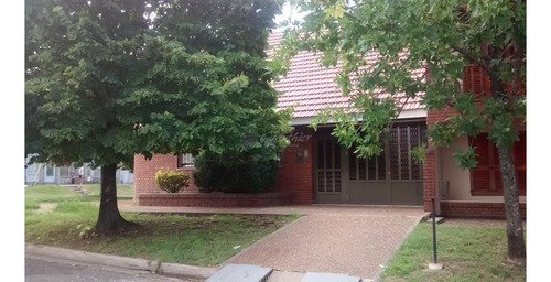 Venta Esquina Campana Chalet Hermoso Ladrillos Vista Hogar Dulce Hogar