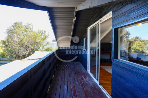 Casa Remodelada En Sector Tradicional De Sto. Domingo