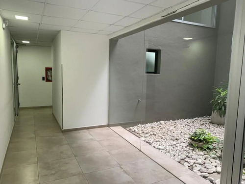 Venta De Dto 3 Ambientes En El Edificio Newen