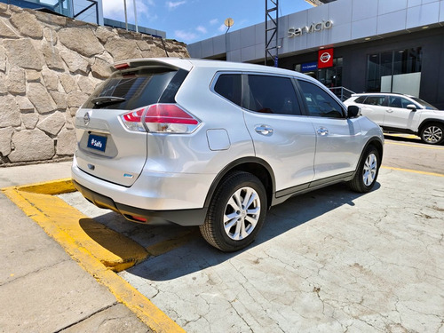 Nissan X-Trail 2.5 SENSE 4X2 CVT AT 5P