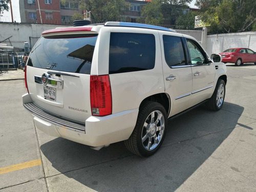 Imagen 4 de 12 de Cadillac Escalade Esv 6.2 Paq B Lujo At 2008