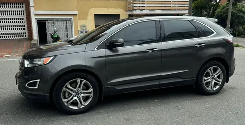 Ford Edge 3.5 Titanium