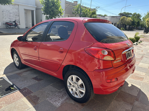 Peugeot 207 1.4 Active 75cv