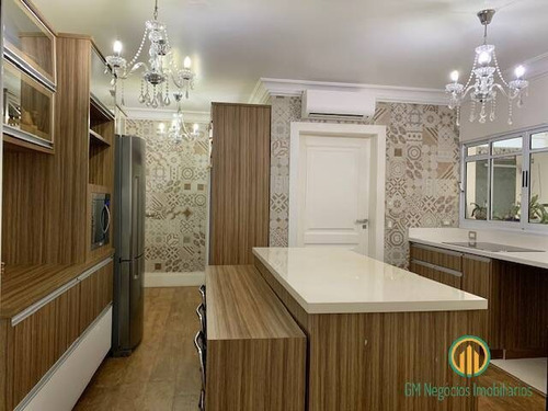 Imagem 15 de 15 de Cond. Euroville - Belíssima Casa Em Estilo Neoclássico Com Fino Acabamento! - M850