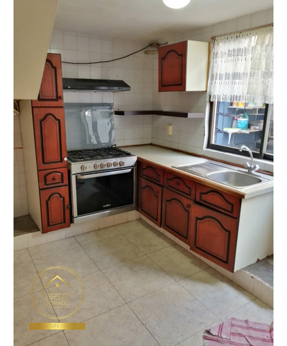 Imagen 3 de 13 de Se Renta Preciosa Y Espaciosa Casa En Letrán Del Valle