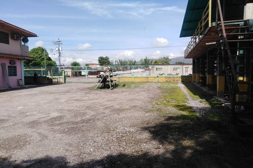 Imagen 10 de 16 de Asein906 Vende Negocio Con Todo En El Ramo Ferretero En Guacara