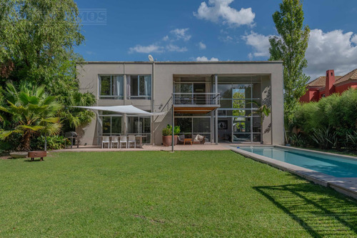 Espectacular Lote Interno De 859m2