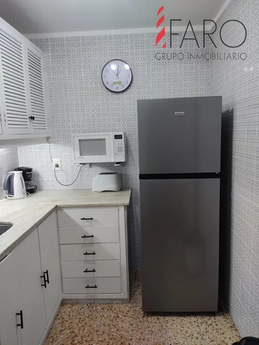 Encantador Apartamento En Arcobaleno, 2 Dormitorios Con Acciones De Piscina, Cochera Y Baulera. Consultenos!