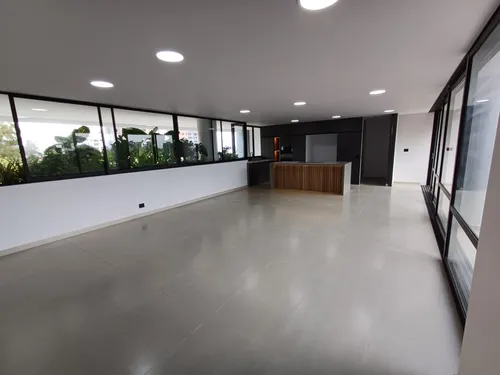 Apartamento En Venta En El Poblado - Sector El Tesoro. Cod V16786