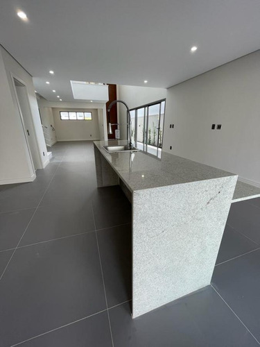 Imagem 9 de 15 de Casa Em Condomínio Para Venda Em Jundiaí, Villaggio San Marco, 3 Dormitórios, 3 Suítes, 5 Banheiros, 6 Vagas - 24977b_2-1582075