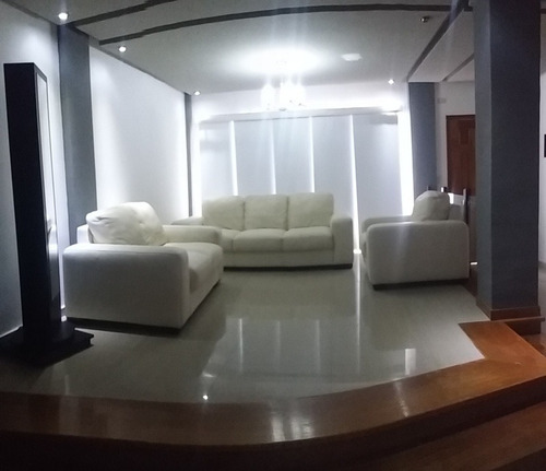 Imagen 9 de 13 de Townhouse Ubicado En La Urb Vista Mar En Agua De Vaca
