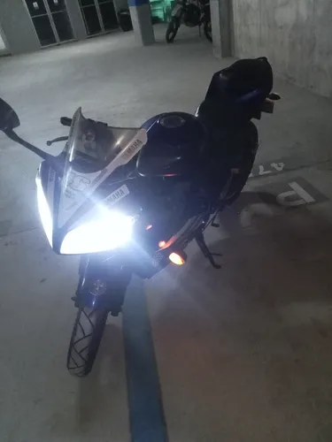 Yamaha Yzf R15