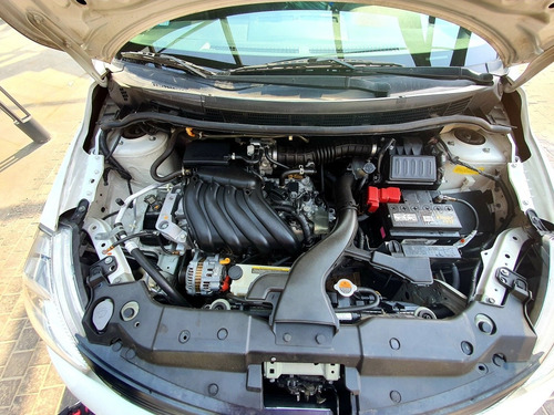 Imagen 11 de 12 de Nissan Tiida 1.6 Drive Sedan Mt 2015
