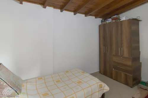 Casa En Venta En Barrio Mesa. Cod V12744