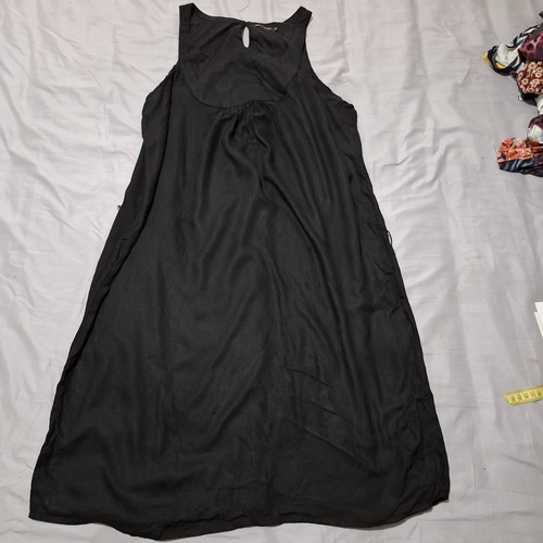 Vestido Soltero Se Frunce Cintura Motovi Talle M (Usado)