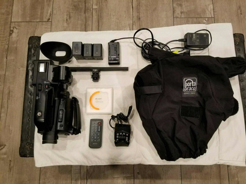 Imagen 2 de 4 de Sony Hxr-nx80 4k Hd Nxcam Camcorder