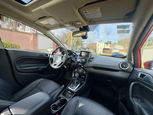 Ford Fiesta Kinetic 1.6 Titanium Powershift 120cv
