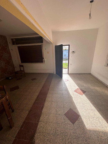Atención Inversores! Vendo Dos Propiedades De Más De 300m2 Prox Carlos María Ramirez Y Manuel Herrera Y Obes