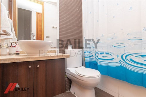 Imagen 12 de 25 de Casa En Venta De 4 Dorm. En Concón