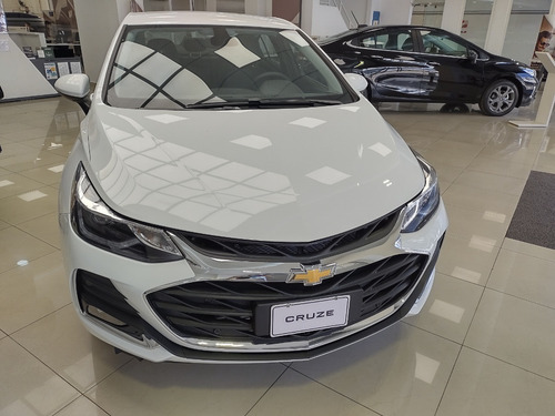 Imagen 2 de 25 de Chevrolet Cruze 4p 1.4 Ltz At Turbo 0km Financiada To. Usado