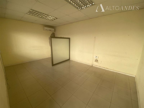 Oficina En Venta En Recoleta