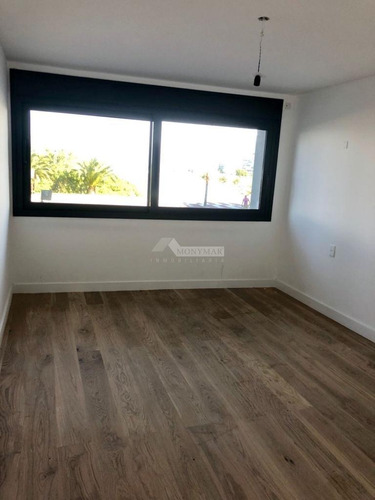 Imagen 8 de 29 de Apartamento Puerto Del Buceo Venta 3 Dormitorios Rambla Armenia Servicio Garaje X 3 Muebles