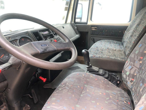 Ford 712