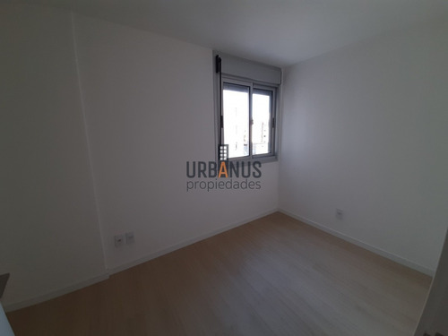 Apartamento A Estrenar Dos Dormitorios, Barrio Sur- Ref: 111