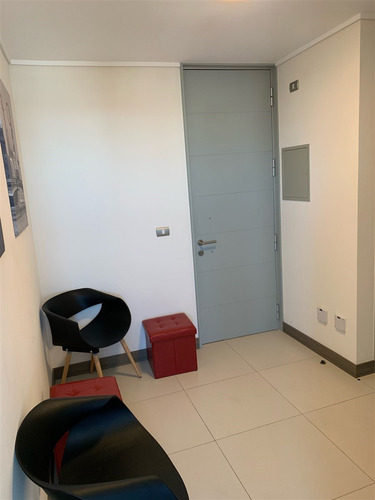 Oficina En Arriendo, Ed. Torre Cobre 1 Privado.-