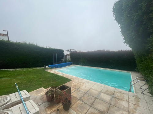 Se Vende Hermosa Casa En Exclusivo Sector De Concón