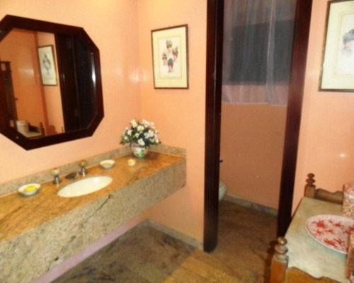 Imagem 20 de 23 de Maravilhosa Casa 7 Quartos + 2 Externos - 204200558 - 32008991